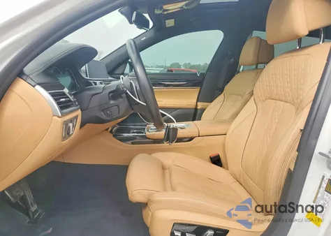 2019 BMW 740 I z USA, uszkodzony, nr VIN WBA7E2C54KB454503